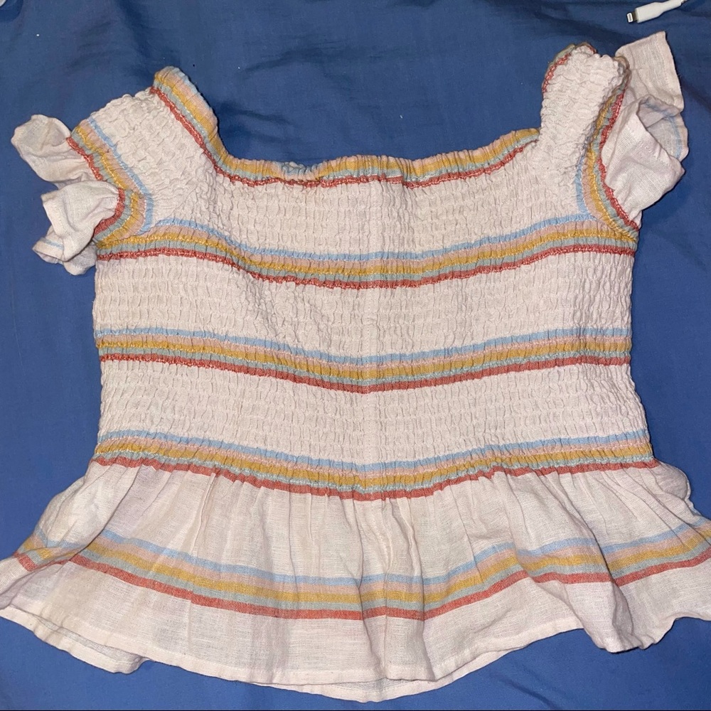 American Eagle top